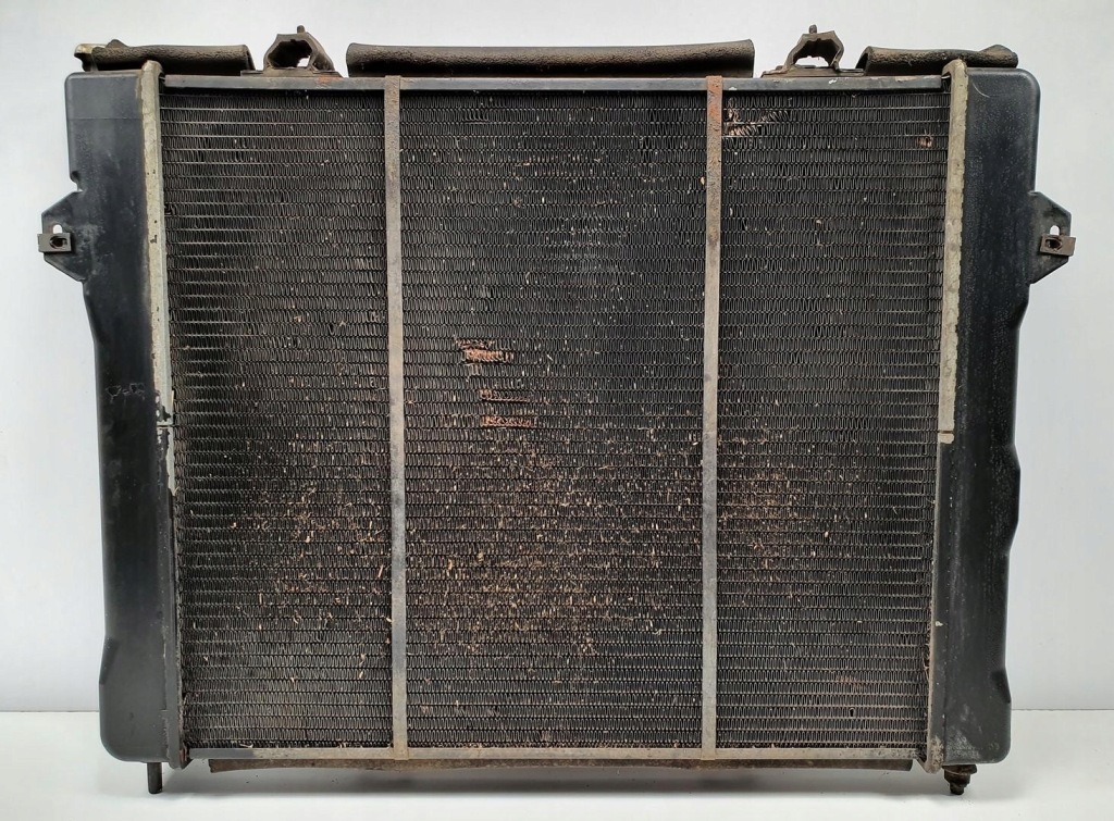 Радиатор воды jeep grand cherokee 1 zj 94 5.2 v8 Оригинал