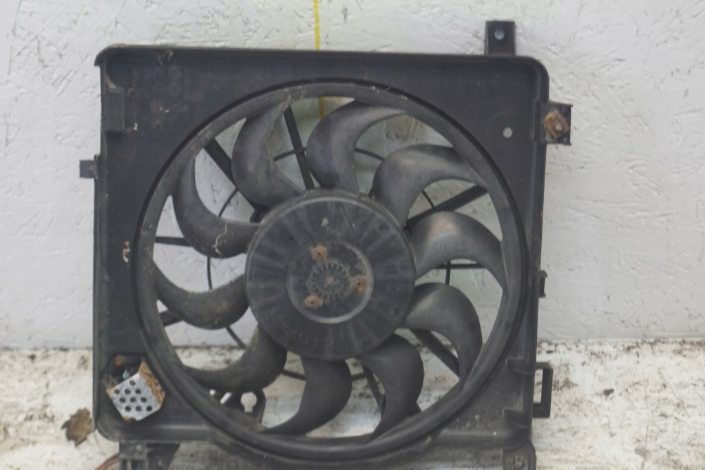 Купити Вентилятор радіатора opel astra h 1.9 24467444