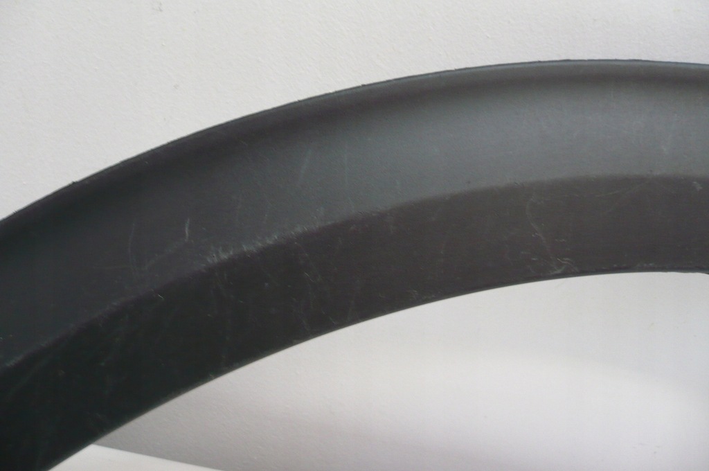 фото №8, Kia niro i 2016- молдинг крила права задня