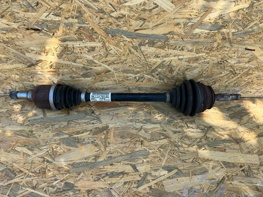 фото №1, Приводной вал левая c4 cactus 1.2 vti 9677476580 2014-2017