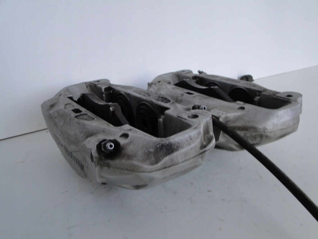 фото №6, Mercedes суппорт передний комплект a 177 cla 118 gla glb 247 x247 35 amg