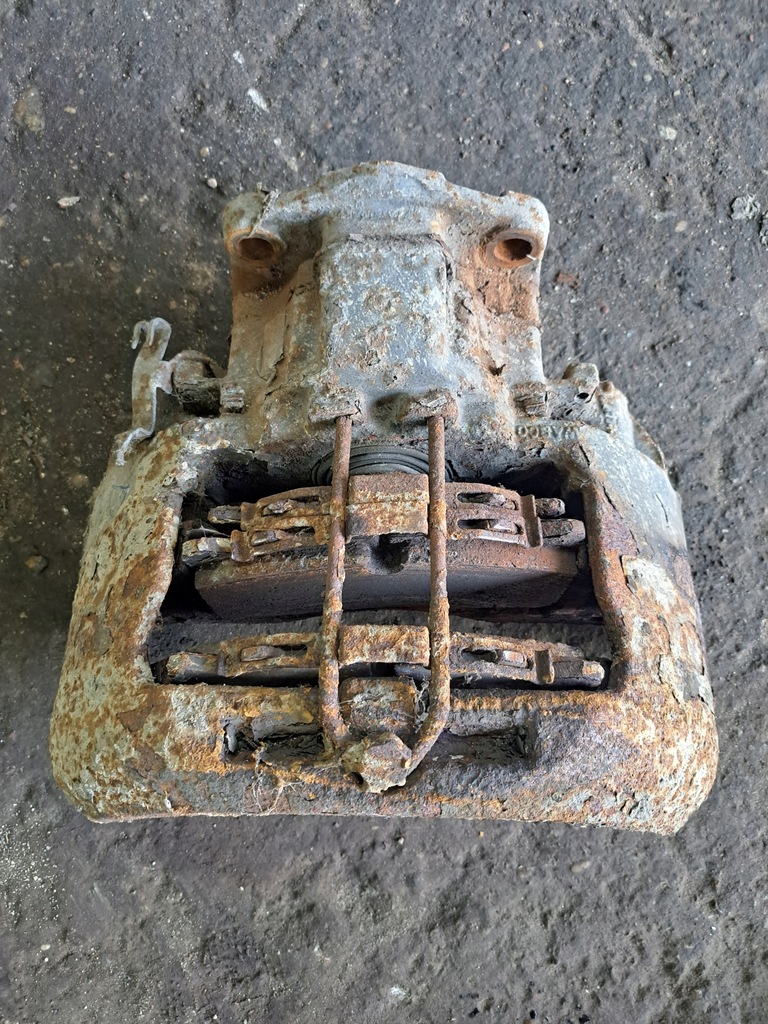 фото №1, Супорт гальмівний renault midlum dci r. 17.5