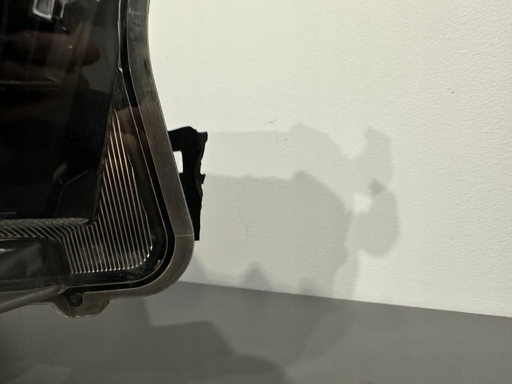 фото №10, Toyota hilux viii лампа правая led europa