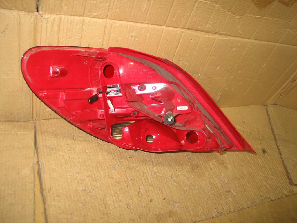 фото №9, Лампа задняя задняя peugeot 207 lift 09-12r. led