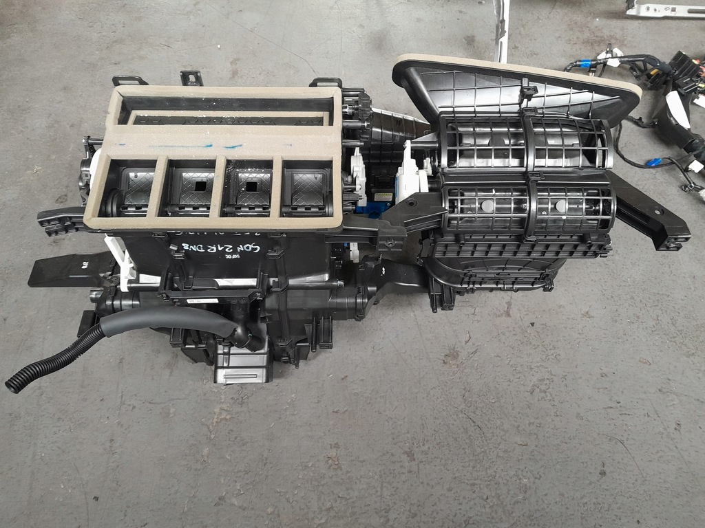 фото №8, Hyundai sonata viii dn8 отопитель каркас консоли