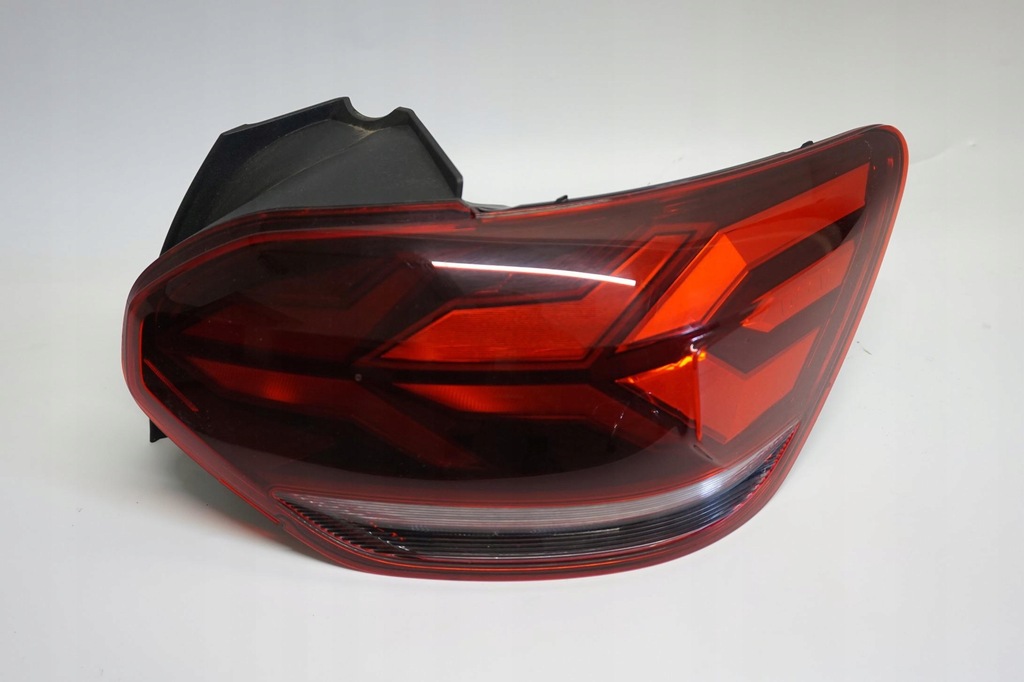 фото №1, Лампа правая задняя dacia sandero iii 265509530r