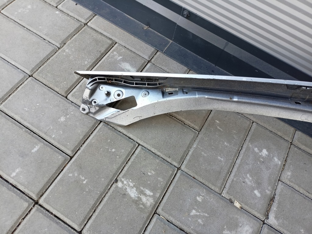 фото №8, Aston martin db11 coupe молдинг кровельная правая