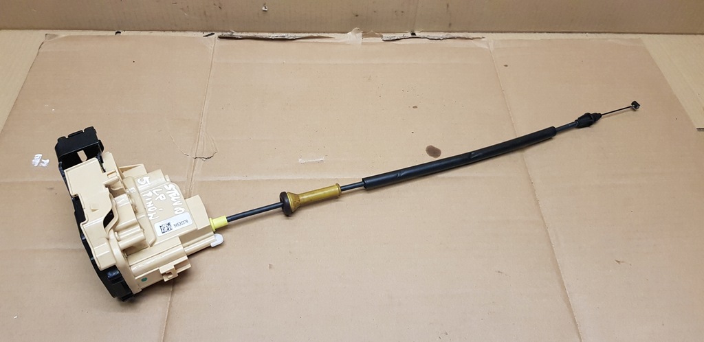 фото №1, Alfa romeo stelvio замок дверь перед левый 5pin