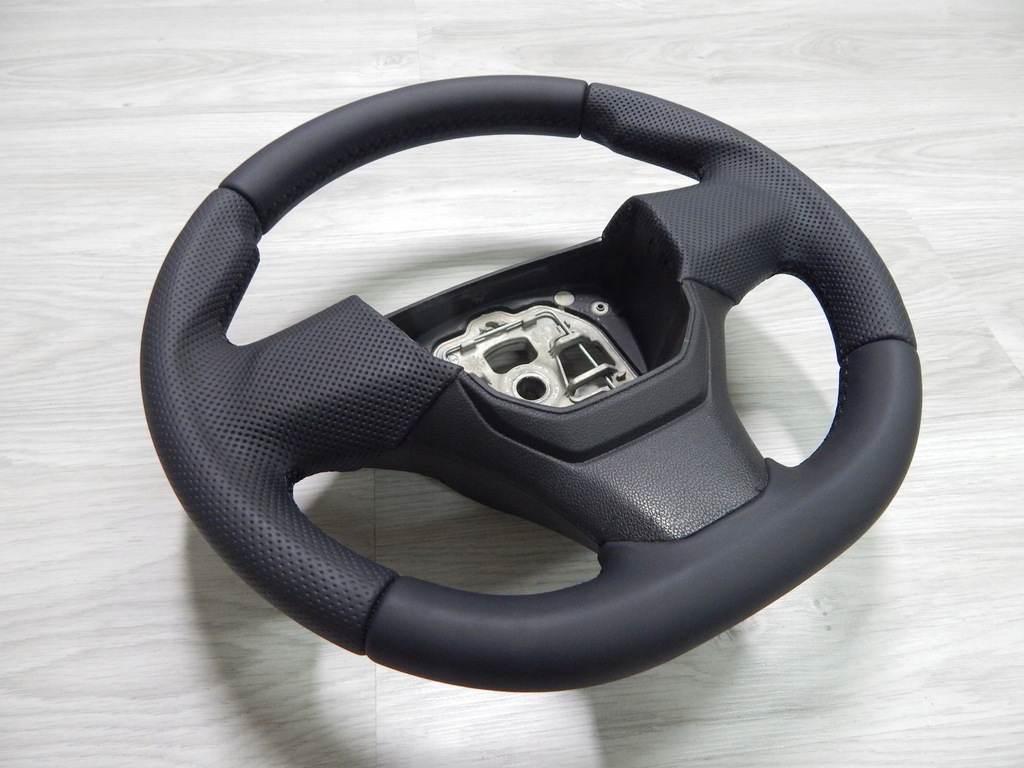 фото №7, Toyota proace - воздуховод - nowa кожа обшивка prosimy czytać описание