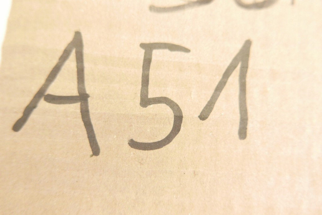 фото №9, Прокладка скло mitsubishi carisma mr100780