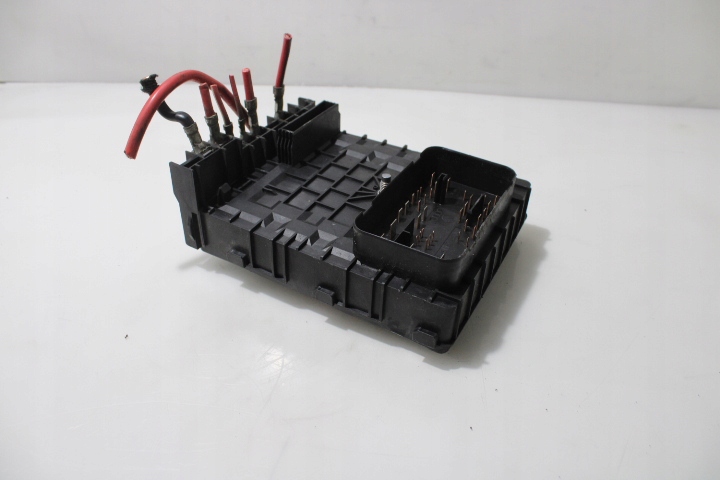 фото №1, Коробка предохранителей audi a3 8p 1.9tdi