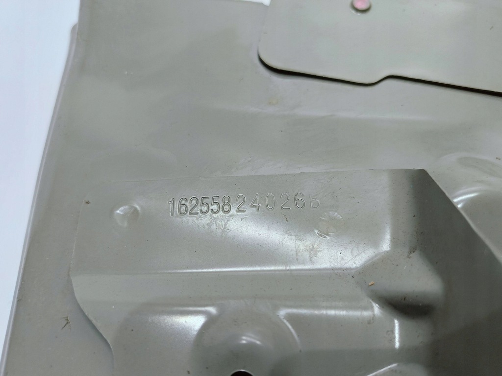 фото №10, Tesla model 3 m3 17- обшивка внутрішнє правий задня кронштейн 1095609-00-e