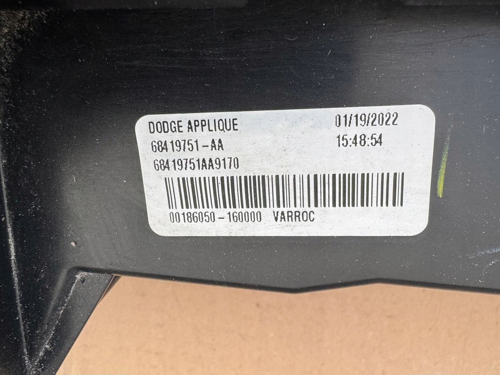 фото №15, Dodge challenger накладка задние лампы 2022+ idealne