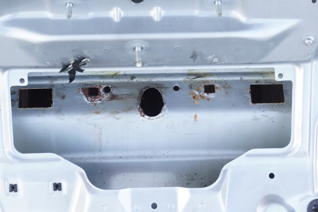 фото №5, Кришка багажника задня багажника audi a3 8l lift ly7w