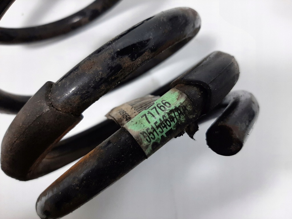 фото №9, Dodge ram 1500 2x4 14r пружини ліва права задня