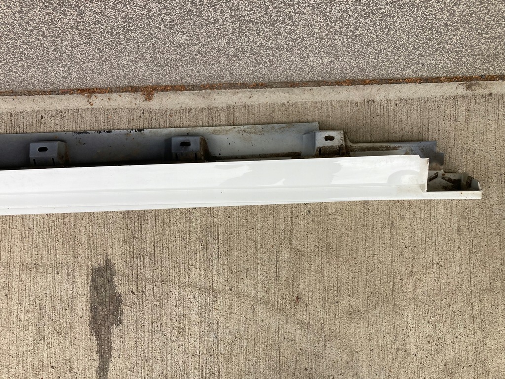 фото №10, Молдинг поріг права vw passat b8 r line