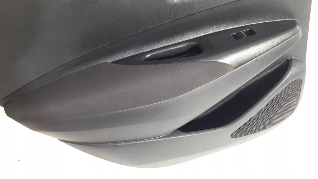 фото №8, Toyota corolla e210 e21 обшивка двері задній лівий kombi 67614-02700 et14