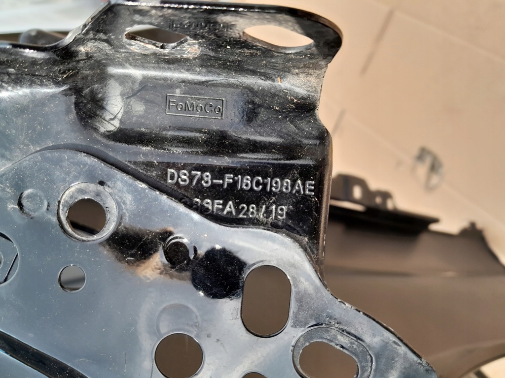 фото №13, Крыло перед передний правый ford mondeo mk5