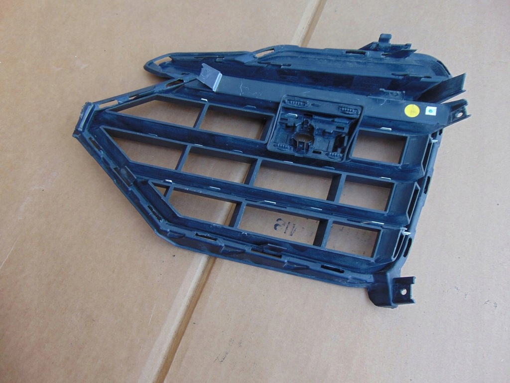 фото №6, Решётка w бампер левая vw touareg 2018- 760853665b