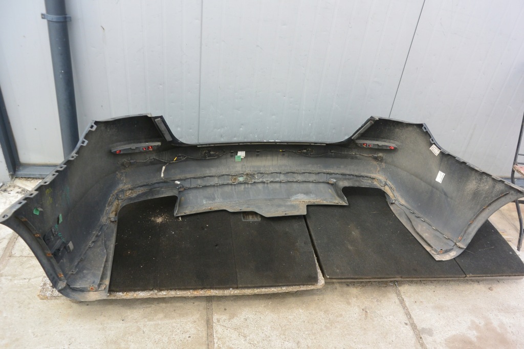 фото №13, Maserati quattroporte vi 13- бампер задняя чёрный