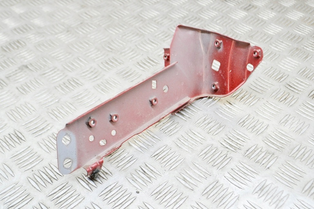 фото №5, Mazda cx-3 dk передний правый кронштейн крыла 1.50 дизель 77kw 2016