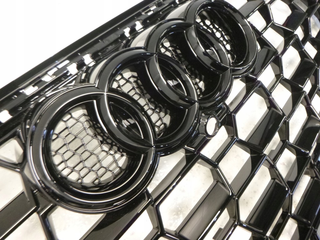 Audi rs q3 rsq3 решётка радиатора решётка  радиатора чёрный камера новый оригинал в Украине