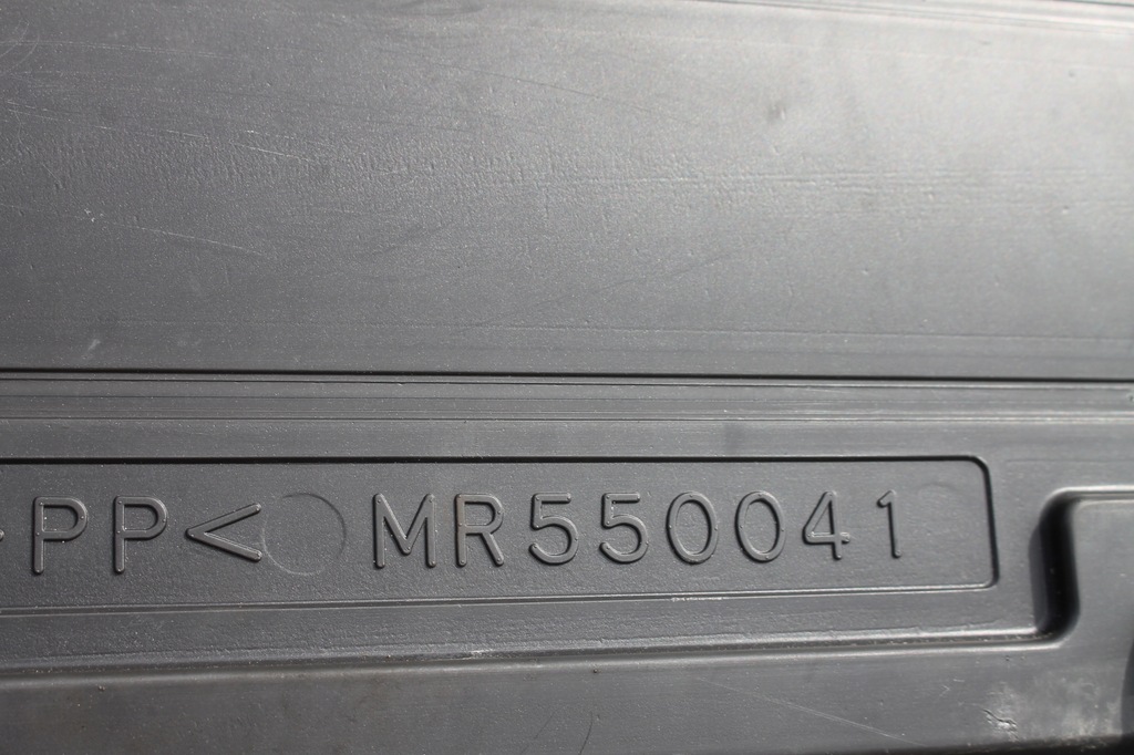 фото №4, Крышка бардачка багажника lancer vii kombi 03-08