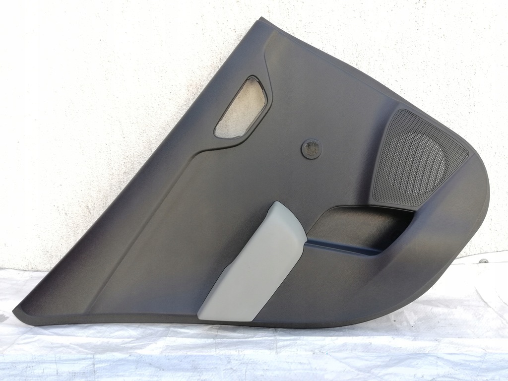 фото №1, Обшивка дверь левый задняя kia rio iv 17-22