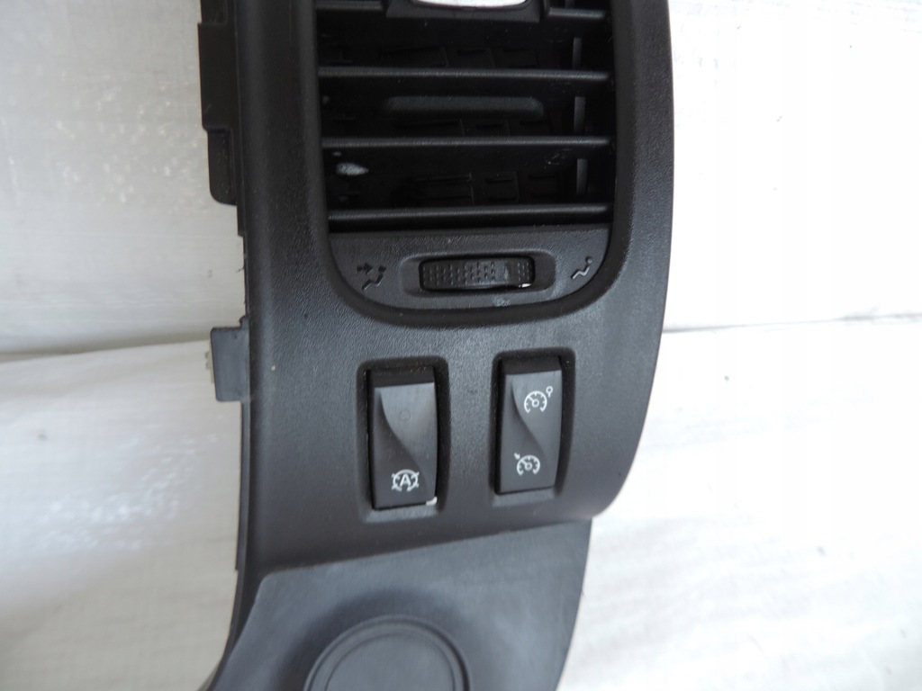 фото №2, Opel vivaro b молдинг защита рамка радио 93452450