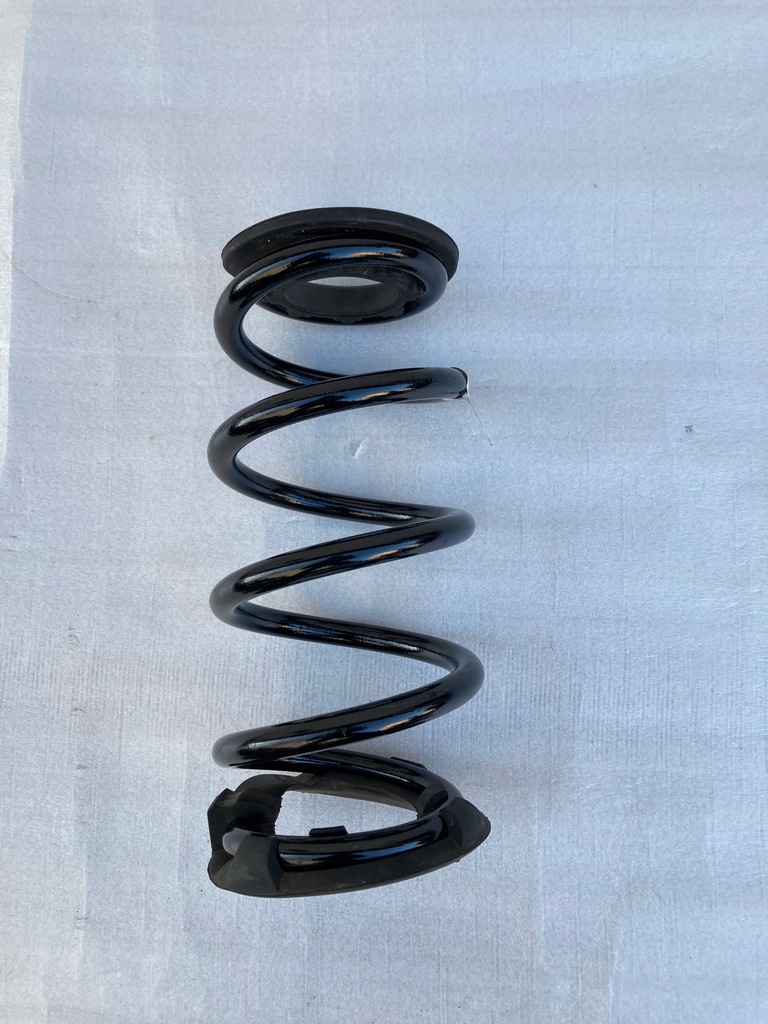 фото №1, Пружина задняя tesla 3