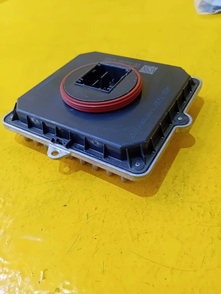 фото №4, Land rover jaguar перетворювач led m9c3 13e005 aa