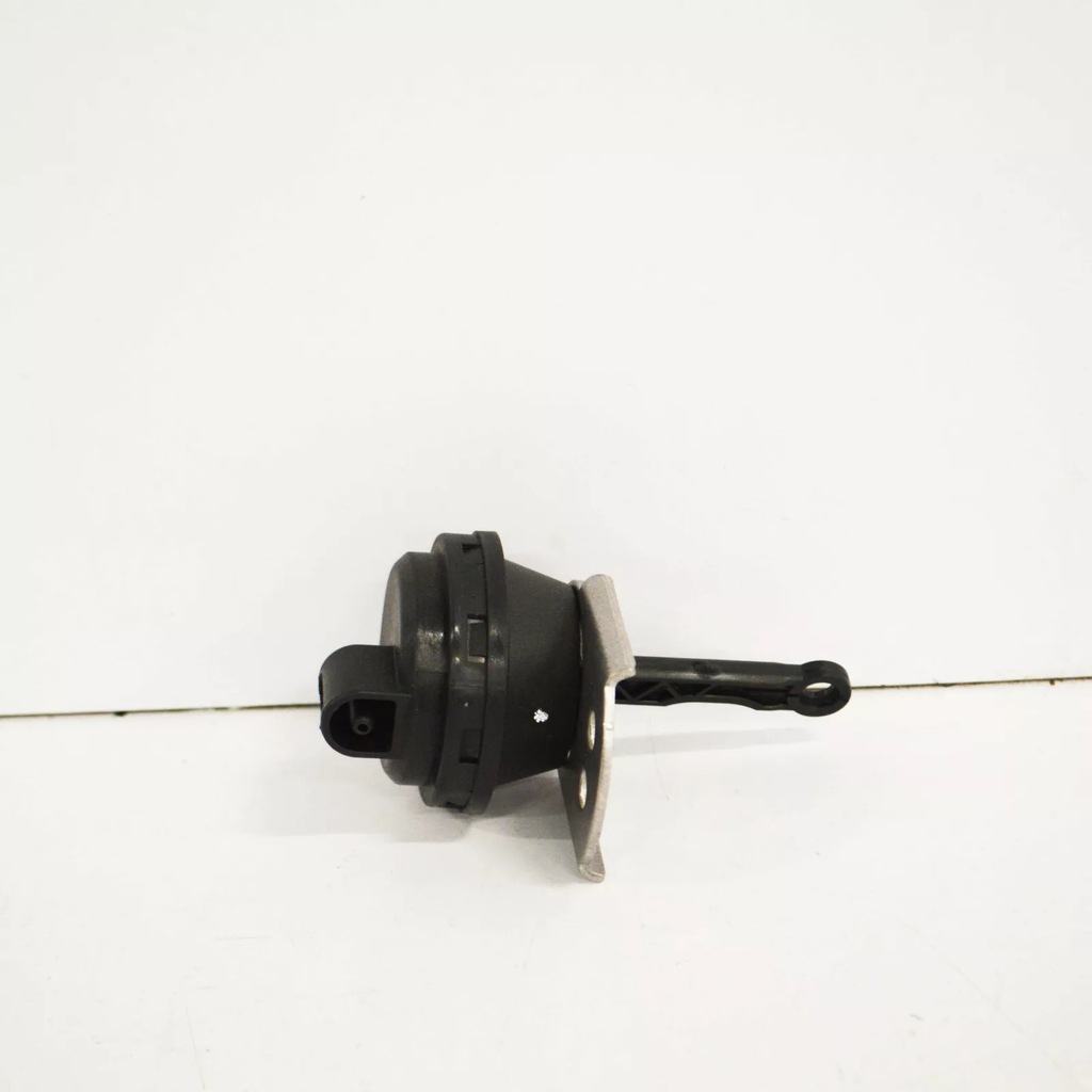 фото №7, Bmw x5 f15 kapsuła вакуумная ze пружина обратная 11718511638 8511638 oem