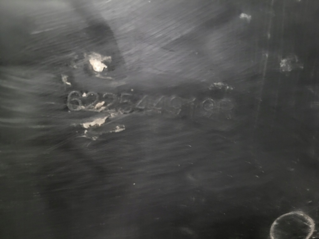 Купить Renault trafic 3 iii 2014 - 2020 решётка средняя бампера перед 622544919r