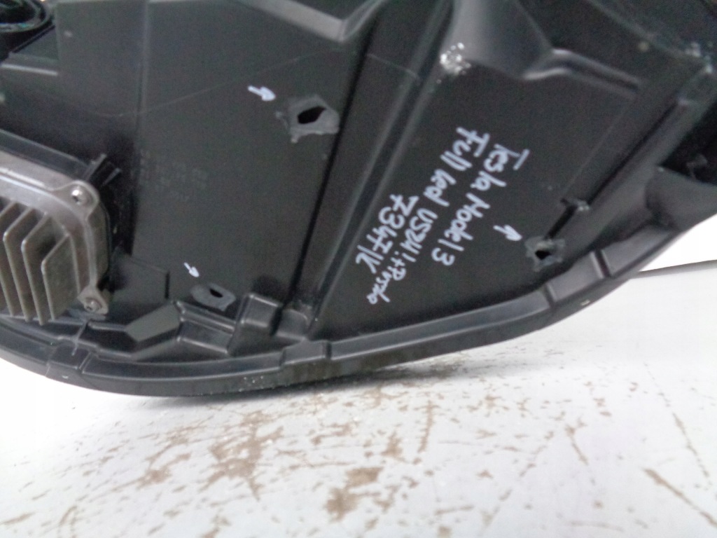 Фара правый  фара tesla model 3 y 20- рестайлинг  full led Цена