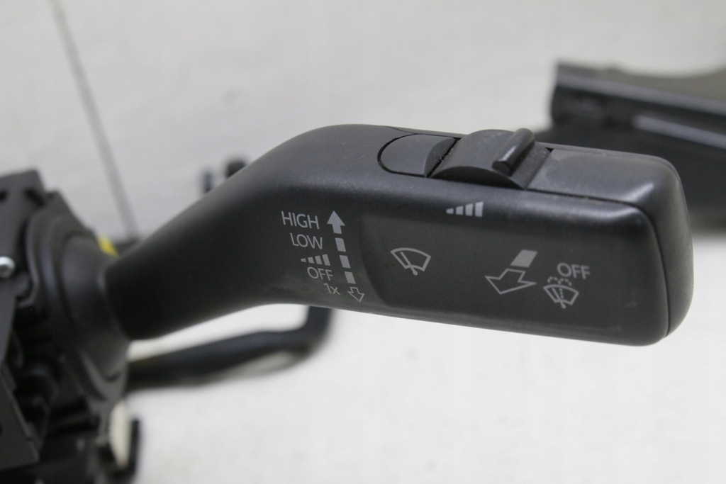 фото №4, Перемикач стрічка passat b6