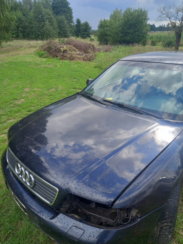 фото №8, Лампа потолочный audi a4 b5 sedan 2,4 benz lift