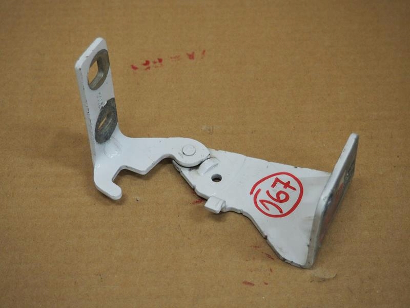 фото №1, Петля капот правый перед vivaro a trafic ii