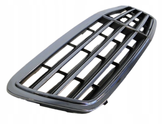 фото №1, Mercedes c w203 203 lift решётка радиатора решётка радиатора avant amg