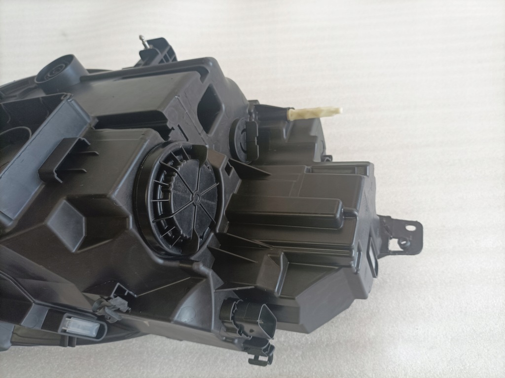 фото №11, Ford puma лампа левая перед led