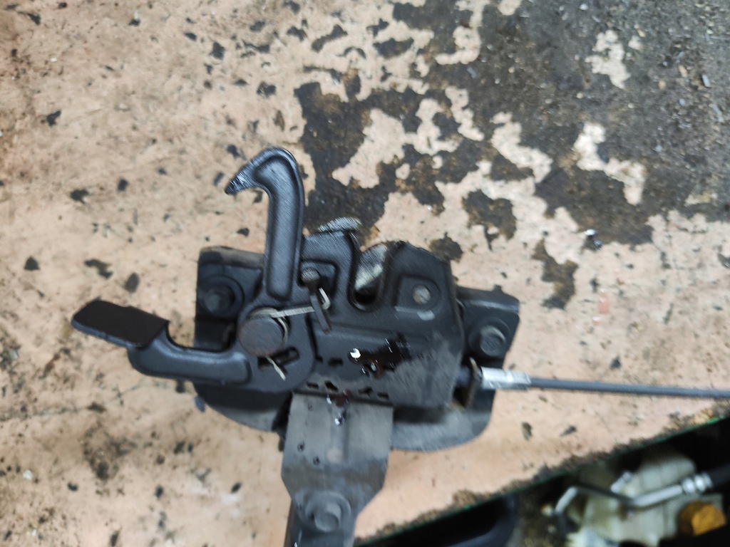 фото №1, Chevrolet captiva замок капот europa