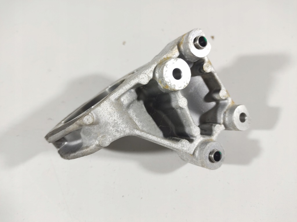 фото №6, Jeep compass 1.4b 17r- опора кронштейн полуось