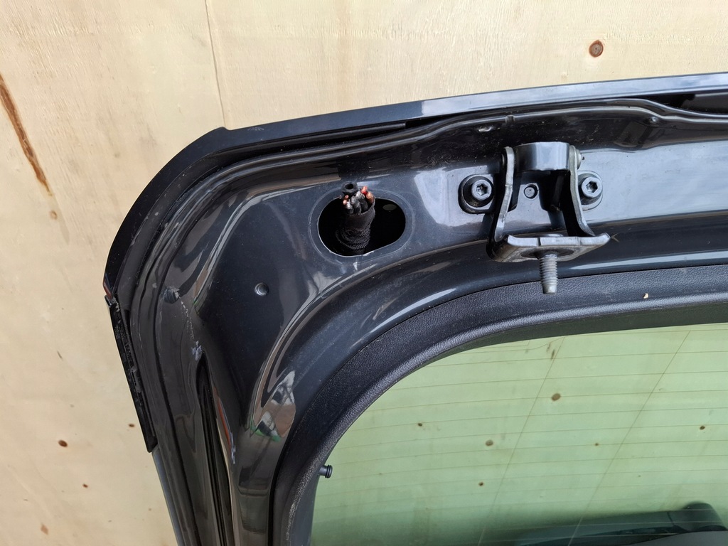 фото №10, Крышка багажника задняя audi a1 ii 82a 19r lx7l 5d