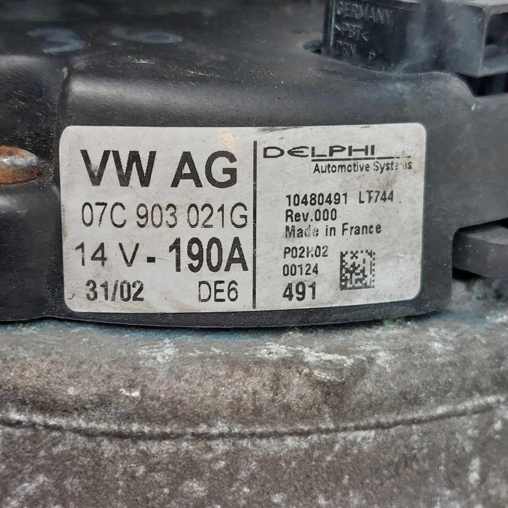 Volkswagen phaeton 3,2b генератор delphi 14v 190a 07c903021g в Украине
