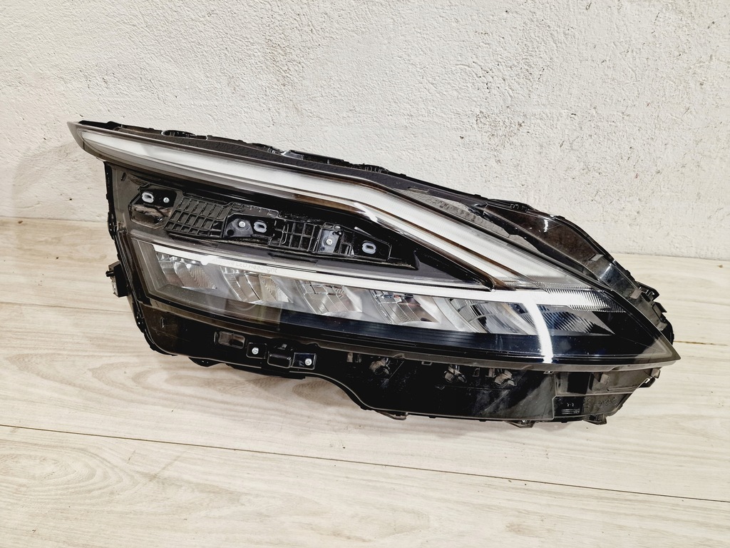 фото №1, Nissan qashqai iii j12 лампа правая перед адаптивный