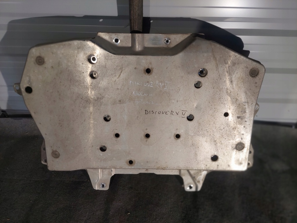 фото №1, Защита изоляция плита двигателя lr l462 discovery v