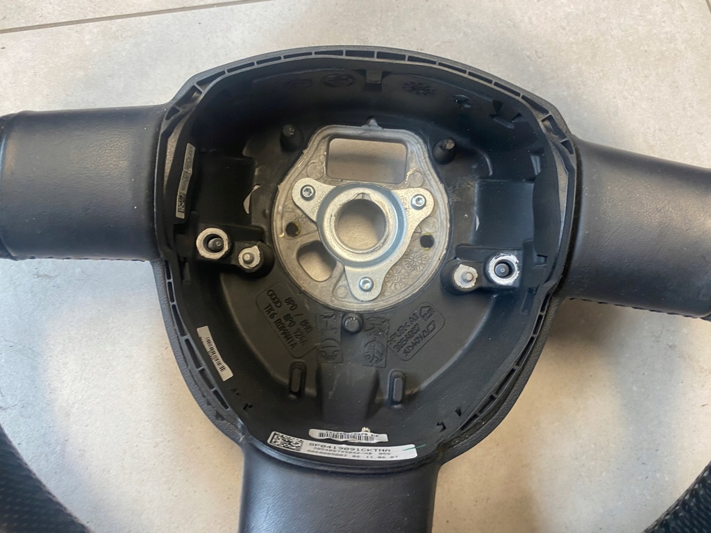 фото №14, Audi a3 8p воздуховод кожа 8p0419091ck