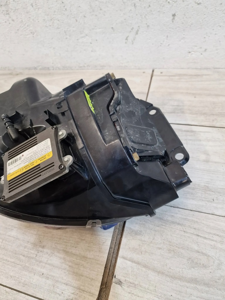 фото №7, Лампа передняя правая ксенон с led aston martin vantage