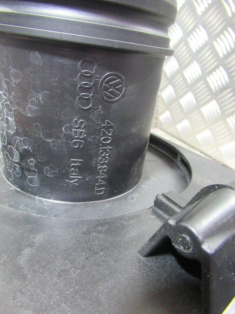 фото №10, Audi r8 5.2fsi корпус фильтра воздуха 420133837