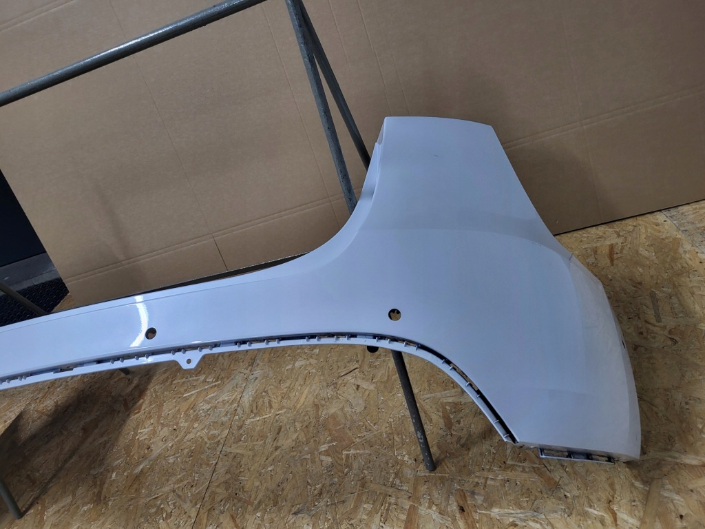 фото №8, Tesla y бампер задній задня 6 x pdc