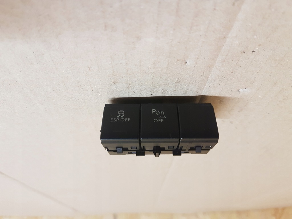фото №1, Peugeot 508 i кнопка переключатель esp pdc